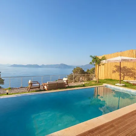 Villa La Luna Faralya 03 *